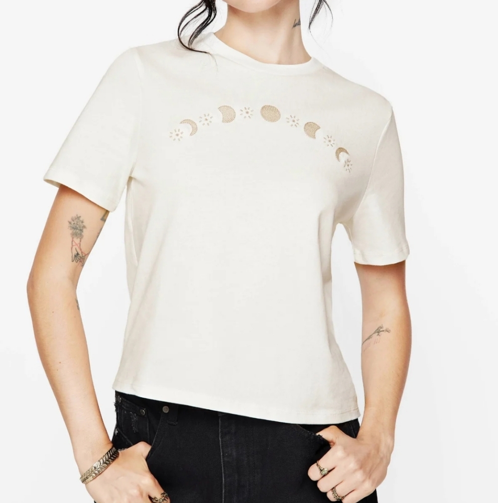 Disturbia Cotton Embroidered Jersey Cropped T-Shirt